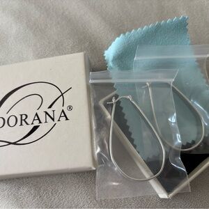 Dorana Silver Hoop Earrings